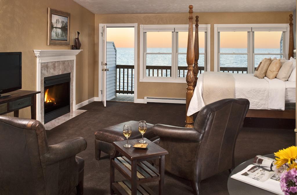 Huron House Bed & Breakfast Oscoda Dış mekan fotoğraf