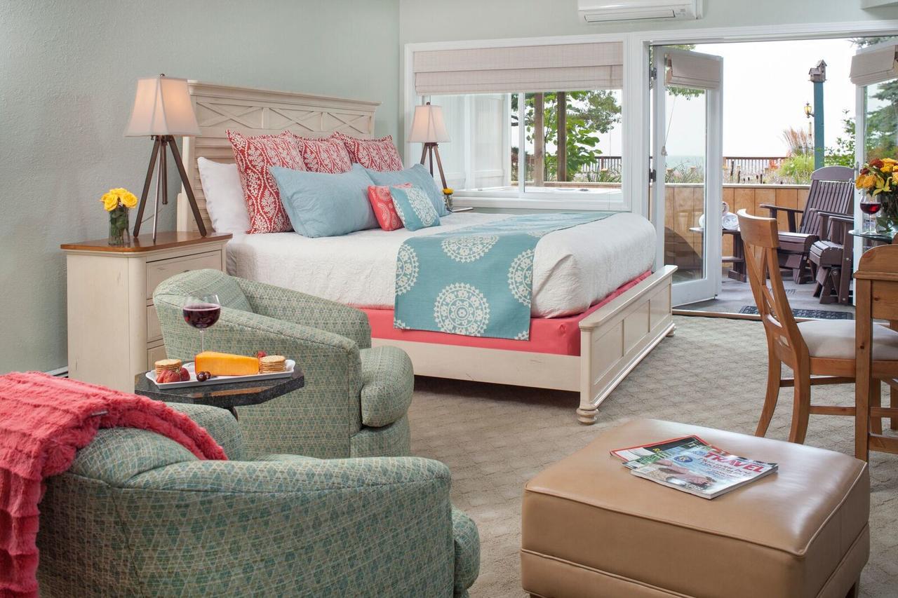Huron House Bed & Breakfast Oscoda Dış mekan fotoğraf