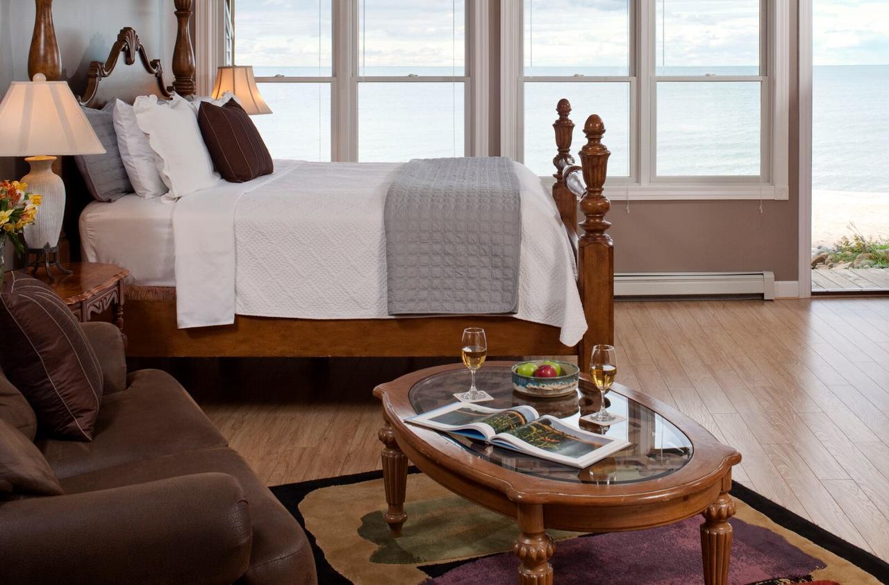 Huron House Bed & Breakfast Oscoda Dış mekan fotoğraf